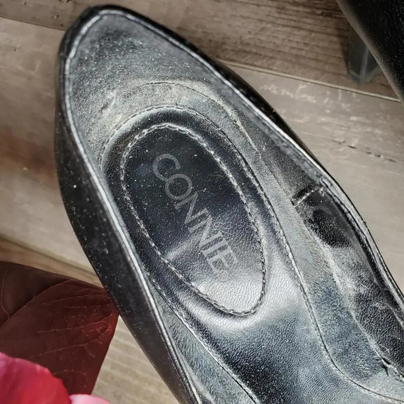 Connie Black Leather Pointy High Heel Classic Pumps US Sz 7M 3" Heel - Picture 4 of 11